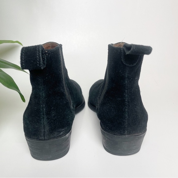 Chocolate Blu Finn Suede Ankle Booties 8.5 - Picture 5 of 12